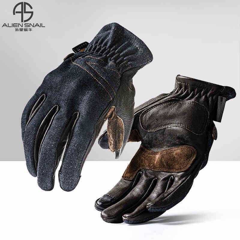 ALIEN SNAILâ„¢ Touchscreen-Compatible Sheepskin Gloves